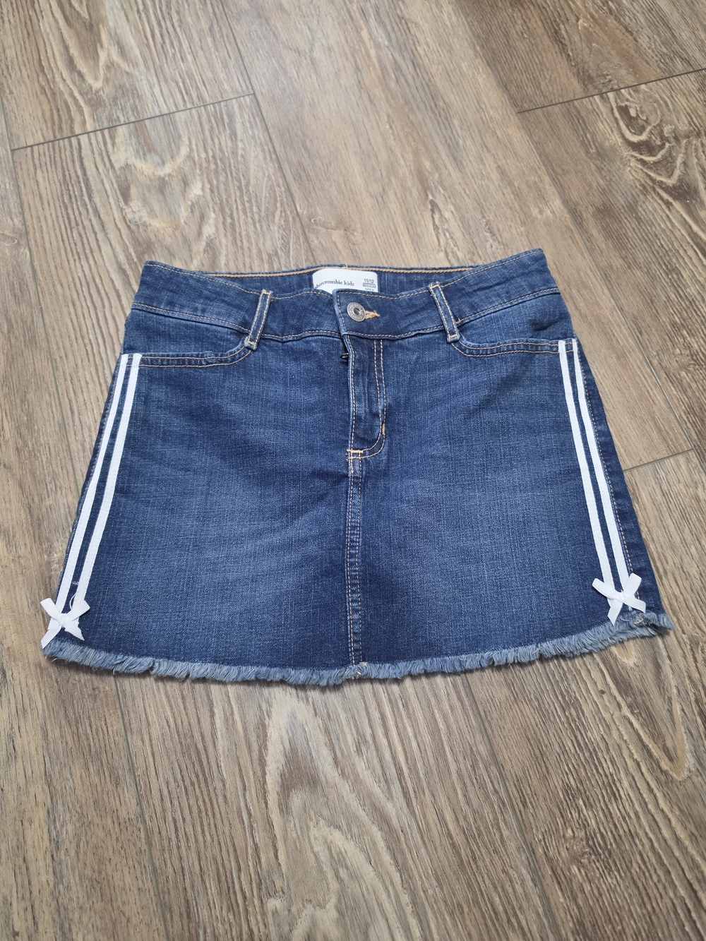 abercrombie kids Dark Blue Denim Skirt with White Stripes